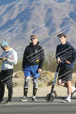 media/Oct-30-2025-Racers Edge (Thu) [[dabbdaf680]]/1-Around the Pits- Track Walk/